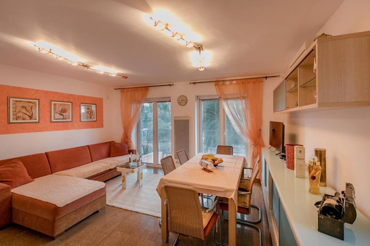 Palm Point Apartment Petrovac Ngoại thất bức ảnh